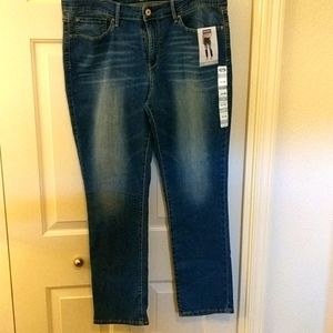 Denizen modern slim jeans